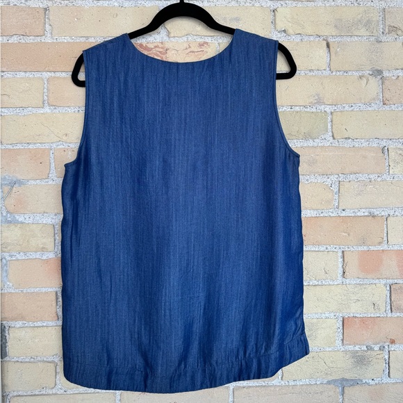 Fig Tencel Sleeveless Jean Shirt - Picture 3 of 3